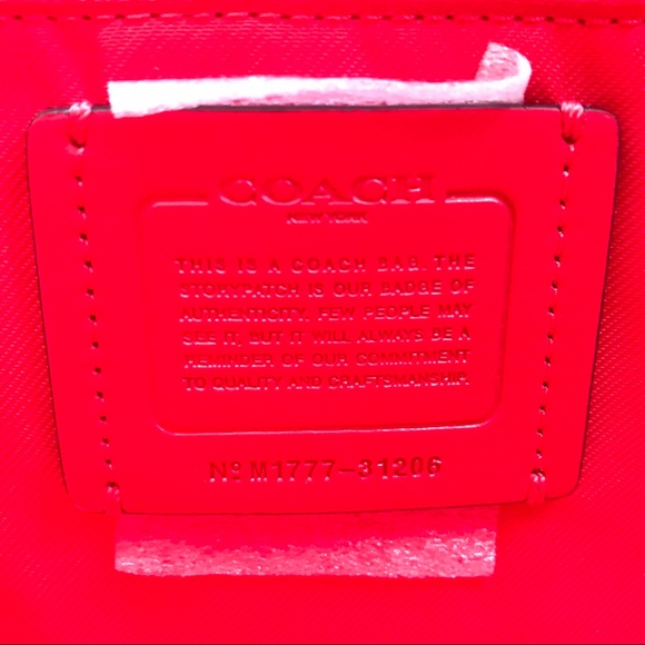 SOLD///Coach Camo RoseπΉ Taylor Tote Brown/Red - Picture 7 of 8